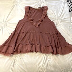 Black tape brand. Size medium. Summer tank top. Dusty mauve color.